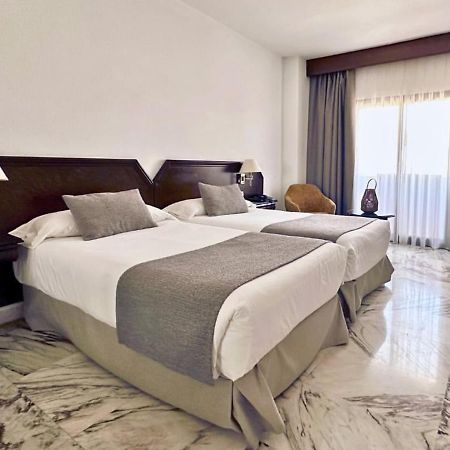 Turia Valencia Hotel Ngoại thất bức ảnh